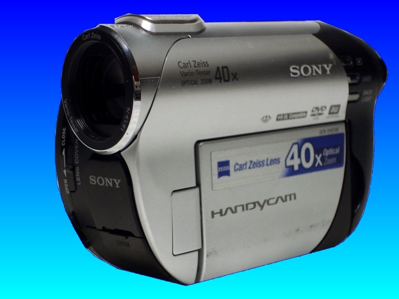 A Sony Handycam that stores video on mini dvds. The recorded video was burnt to the disc however the disc was not finalised in the camera immediately after recording. The mini dvd was then sent to us for recovery in our lab.