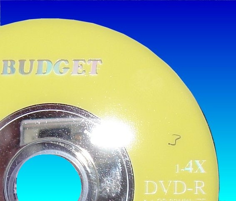 A Budget branded DVD-R disk that had trouble while finalizing the disc.
