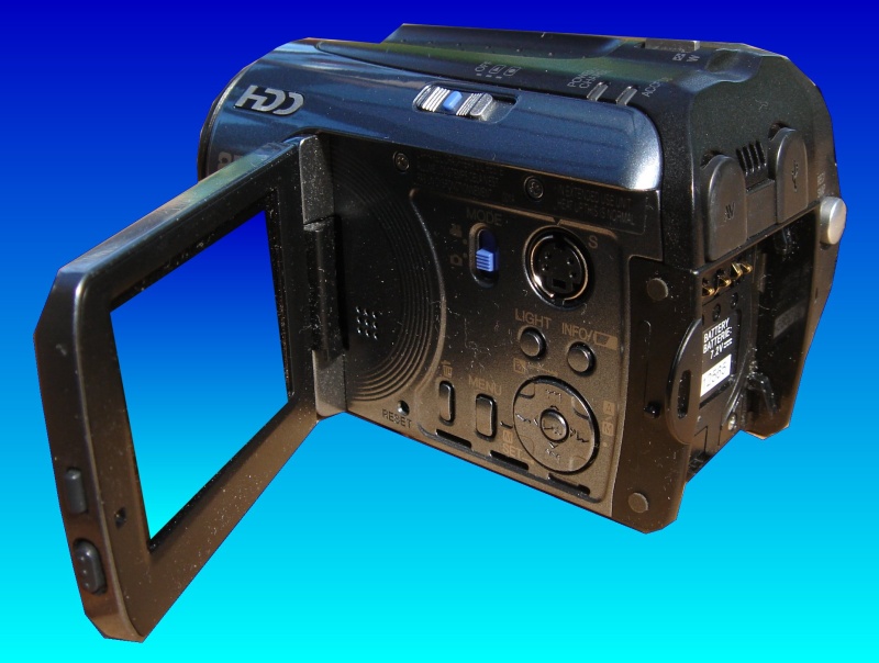 This JVC camcorder model GZ-MG77EK is ready to undergo video recovery.