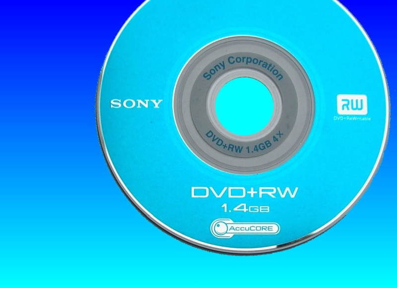 A Sony Handycam disk that showed disc error message. A computer was also tried to read the files but the disk showed blank or empty so it was sent to us for recovery.